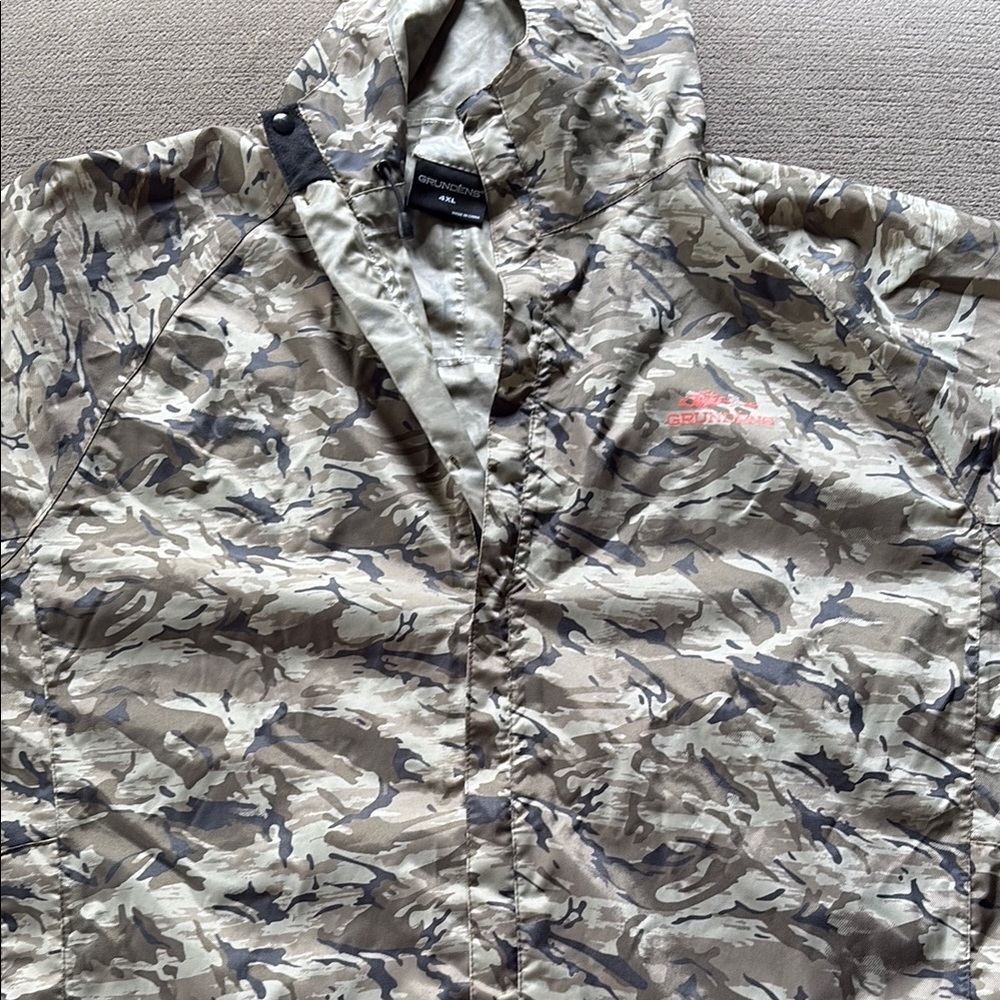 Grundens Neptune Hooded Camouflage Fishing Jacket. Size 4XL. Excellent Condition - Picture 4 of 7